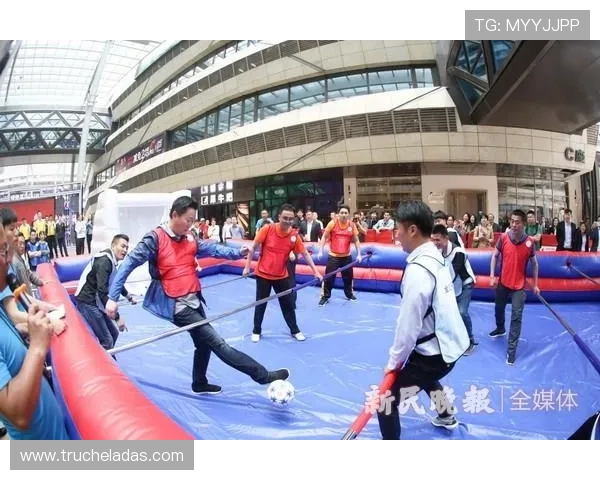 专业真人足球比赛模拟系统，打造最逼真的足球比赛体验与互动